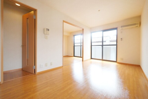 スーペリア・デュオの物件内観写真